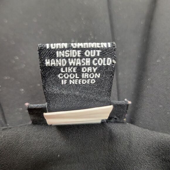 Women's Torrid Georgette V-Neck Black‎ Cami Tank Top Plus  Size 5 Or 5XL - Picture 7 of 7